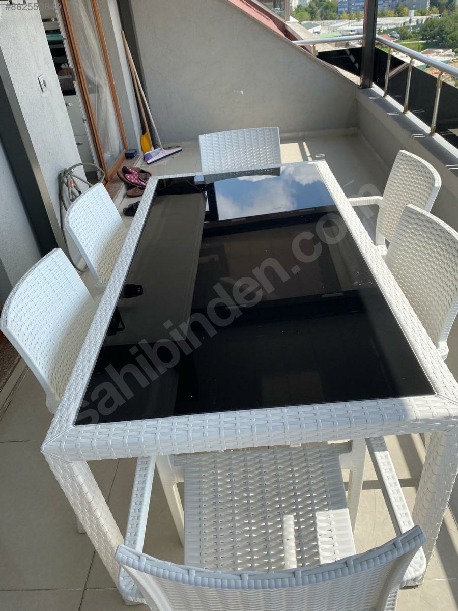 İkinci El Rattan Masa &amp; Sandalye Takımı