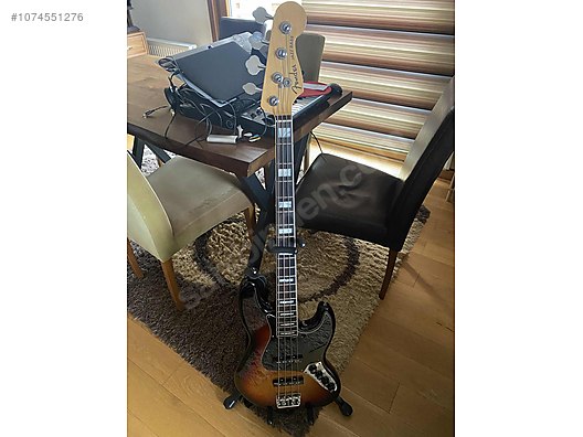 Usa deals jazz bass