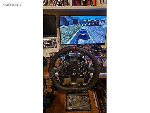 Used & Brand New Items / Gaming & Gamers Exclusive / Gaming Equipment / PC Game Racing Wheels