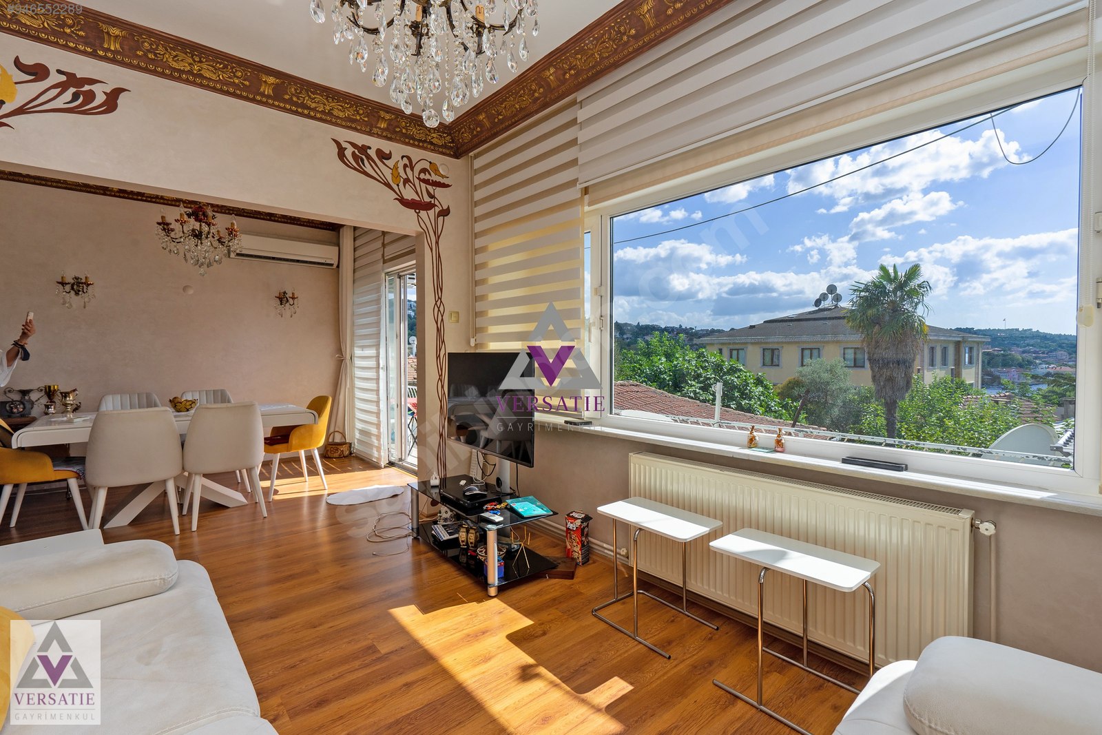 For Sale / Detached House / Çengelköy�de Satılık 1.468m2 Boğaz