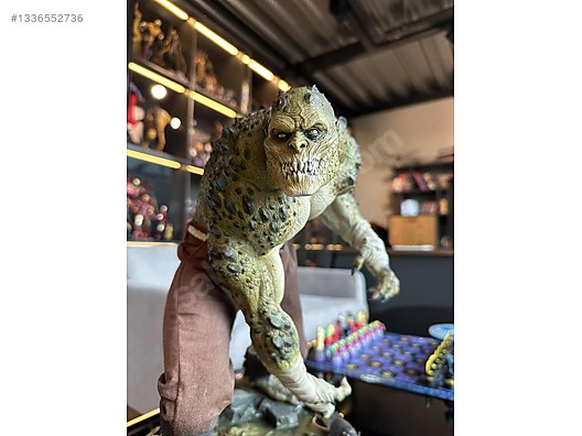 Killer Croc Premium Format Figure by Sideshow Collectibles