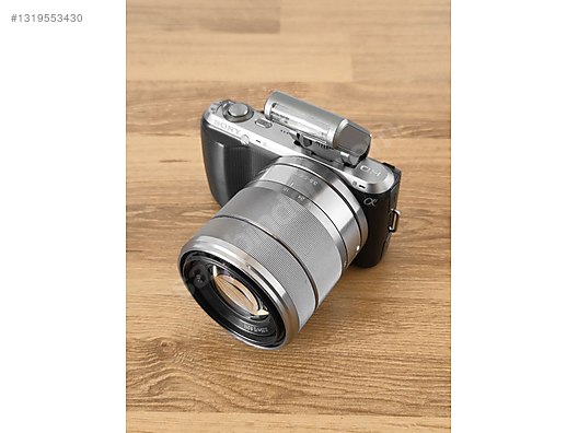 Mirrorless / Sony / Alpha NEX-C3 / Sony NEX C3 Body + 18-55mm Lens