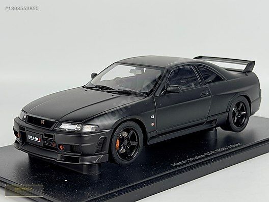 Autoart Diecast Model 1:18 Nissan Araba - 1308553850
