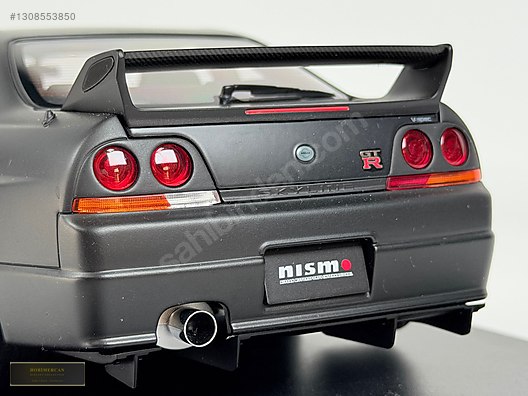 Autoart Diecast Model 1:18 Nissan Araba - 1308553850