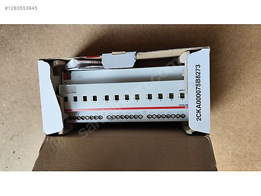 Relay Modules / ABB KNX SA/S12.6.2.2 Switch Actuator 12-fold 6A MDRC ...