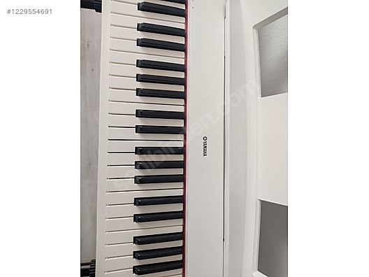 Yamaha NP32 Piaggero 76 tuşlu dijital piyano (Pazarlık yapılır