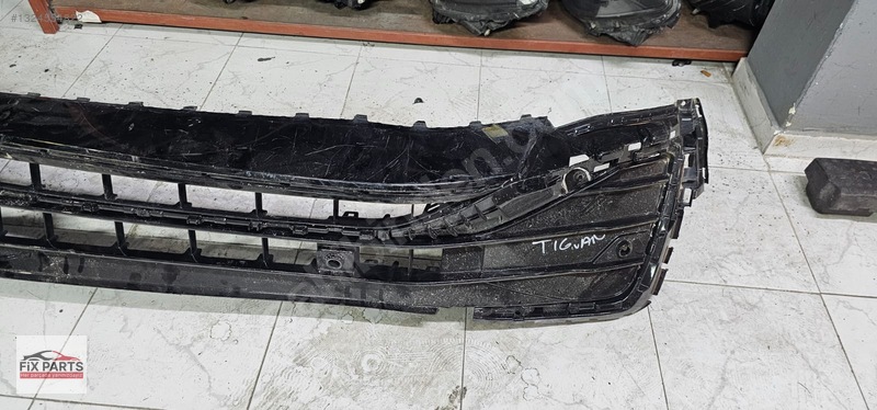 Volkswagen Tiguan Tampon Izgarası