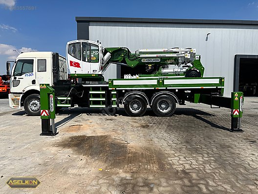 Machinery / Heavy Equipment / For Sale / Mobile Cranes