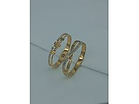 E ticaret sitesi ürün stoğuyla birlikte