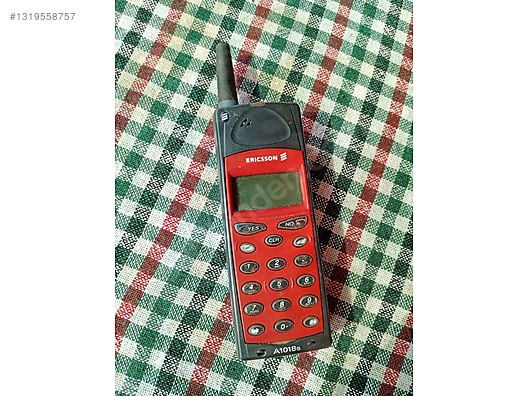 Yok Kırmızı Sony Ericsson A1018 Cep Telefonu - 1319558757