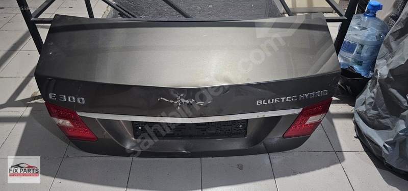 Mercedes E Bagaj