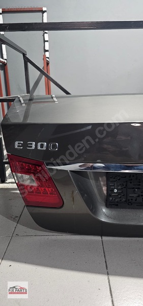 Mercedes E Bagaj