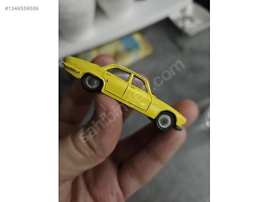Corgi Diecast Model 1:64 Jaguar Araba - 1346559506