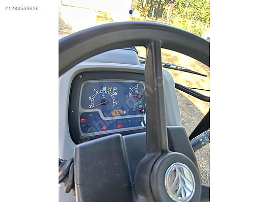 Machinery / Agricultural Machines / Tractors / New Holland / TT4.55