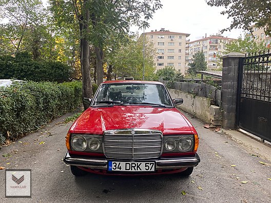 galeriden satilik 1978 model 218000 km mercedes benz 200 105 000 tl 968559984