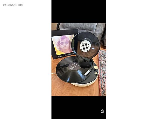 Used & Brand New Items / Home Electronics / Home Audio / Record Player & Turntable