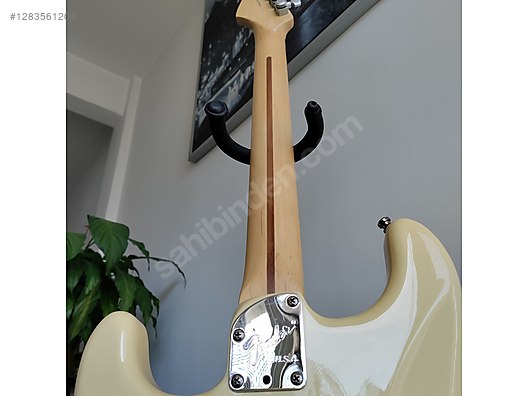 İkinci El ve Sıfır Alışveriş / Müzik / Müzik Aletleri / Telli Çalgılar / Gitar / Elektro