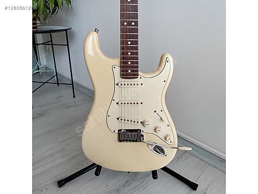 İkinci El ve Sıfır Alışveriş / Müzik / Müzik Aletleri / Telli Çalgılar / Gitar / Elektro