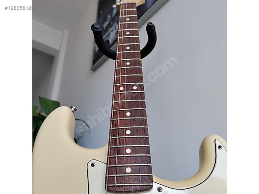 İkinci El ve Sıfır Alışveriş / Müzik / Müzik Aletleri / Telli Çalgılar / Gitar / Elektro