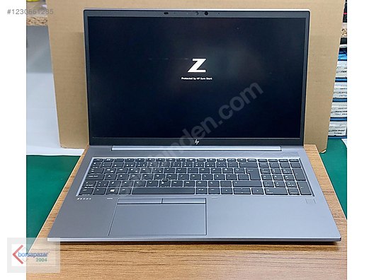 HP / HP Zbook Firefly 15 G7 i7 10810U 32GB 512GB M2 QUADRO P520