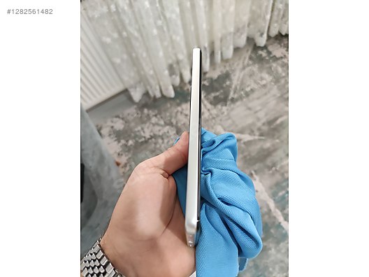 İkinci El ve Sıfır Alışveriş / Cep Telefonu & Aksesuar / Cep Telefonu / Xiaomi / Poco F4