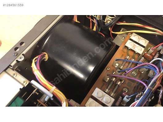 Transistör Çıkışlı Sansui Amfi