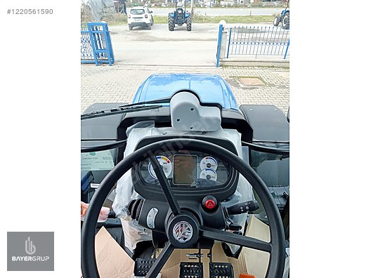 Machinery / Agricultural Machines / Tractors / New Holland / T5.90S