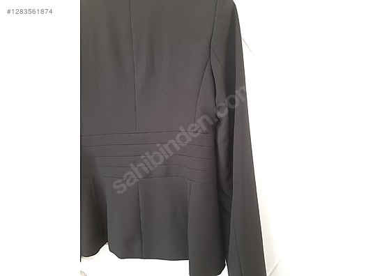 Used & Brand New Items / Clothing & Accessories / Women / Clothing / Jackets