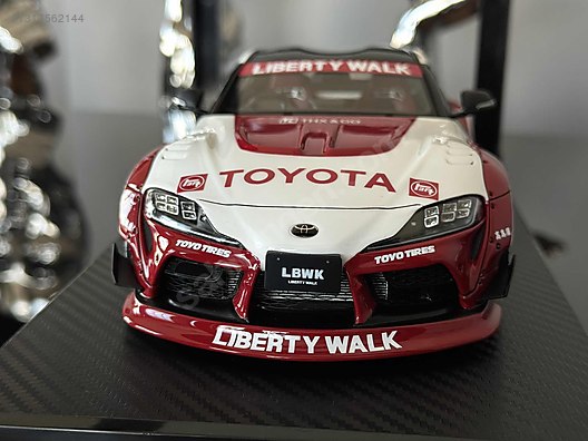 Ignition Model Diecast Model 1:18 Toyota Araba - 1317562144