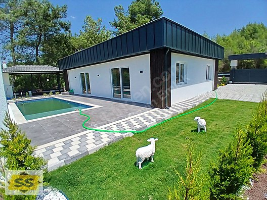 Muğla Seydikemer Merkez'de Satılık Villa ve 1000m² Bahçesi #1260562519