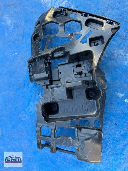 BMW X1 Tampon Braketi (Arka)