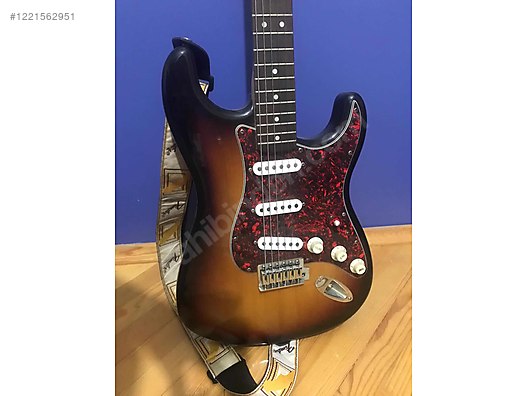 İkinci El ve Sıfır Alışveriş / Müzik / Müzik Aletleri / Telli Çalgılar / Gitar / Elektro