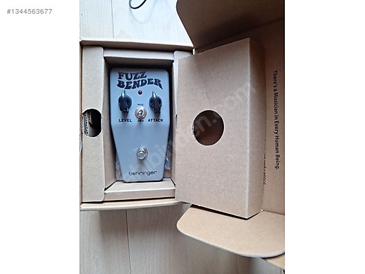 Behringer Fuzz Bender sıfır kutusunda - Efekt Pedalı ve Diğer