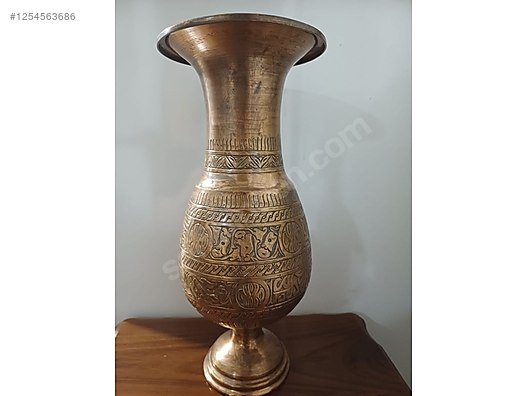 Used & Brand New Items / Antique / Decorative Products / Antique Vase