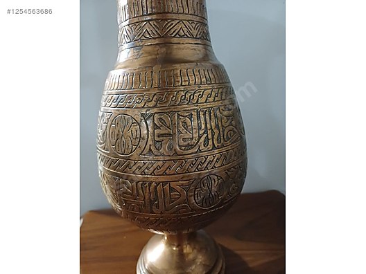 Used & Brand New Items / Antique / Decorative Products / Antique Vase