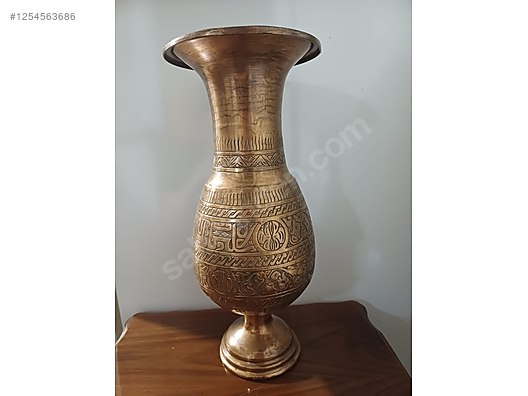 Used & Brand New Items / Antique / Decorative Products / Antique Vase