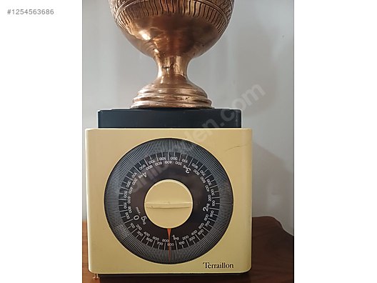 Used & Brand New Items / Antique / Decorative Products / Antique Vase