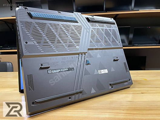 MSİ VECTOR İ9 14900HX 32 RAM 2TB SSD RTX 4090 17'' WQHD 2K 240HZ - İlan ve alışverişte ilk adres sahibinden.com'da