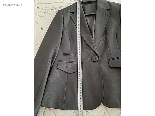 Used & Brand New Items / Clothing & Accessories / Women / Clothing / Jackets