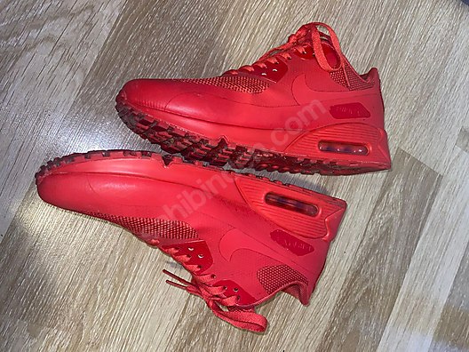 Used & Brand New Items / Sports / Athletics / Running / Shoes