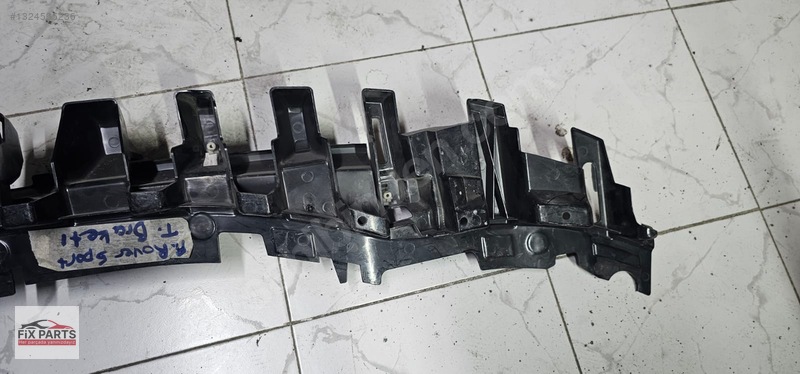 Land Rover Range Rover Tampon Braketi (Ön)