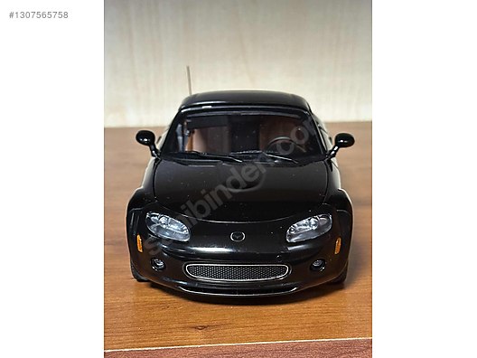 Autoart Diecast Model 1:18 Mazda Araba - 1307565758