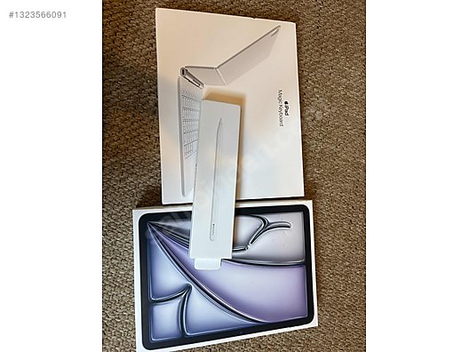 Apple iPad Air 6 128 GB Tablet - 1323566091