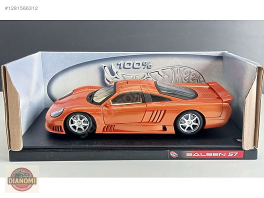 Hot Wheels Saleen S7 1:18 2台セット Hot Wheels Diecast Model 1:18 Saleen Araba - 1281566312