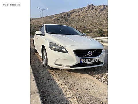 volvo v40 1 6 d premium sahibinden boyasiz degisensin cok temiz at sahibinden com 981566675