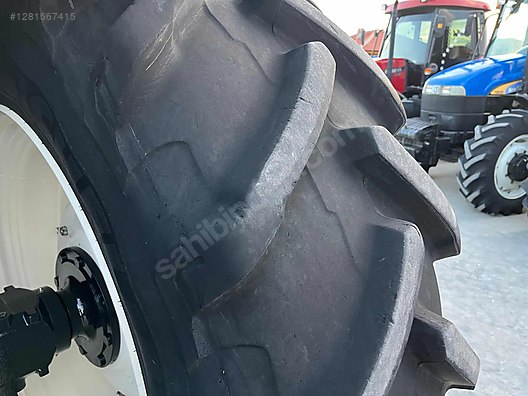 Machinery / Agricultural Machines / Tractors / New Holland / TR6.135S