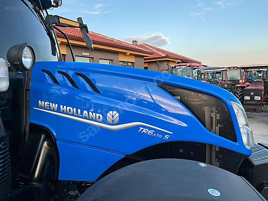 Machinery / Agricultural Machines / Tractors / New Holland / TR6.135S