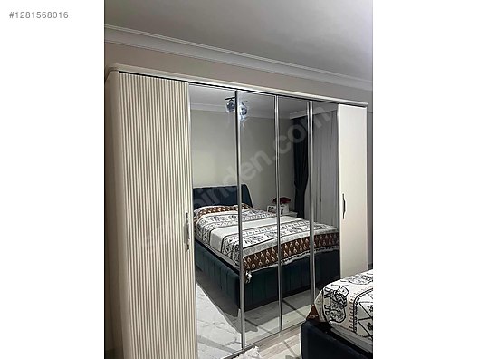 Used & Brand New Items / Home Decor / Furniture / Bedroom / Bedroom Furniture Set