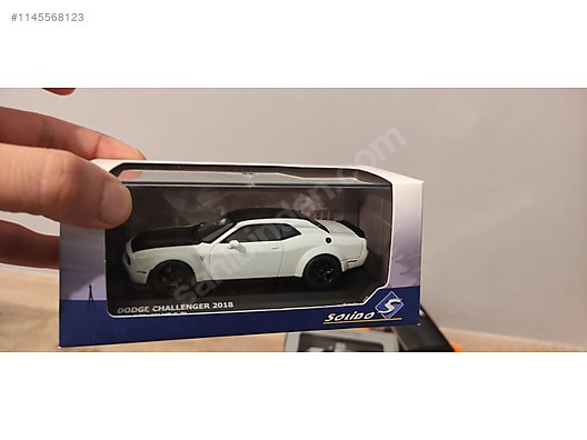 Hellcat diecast model sale car