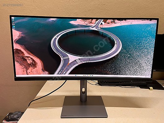 Used & Brand New Items / Computers / Monitors / LED & LCD Monitör